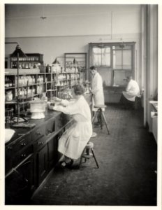ETH-BIB-Zürich, ETH Zürich, Naturwissenschaftliches Gebäude, Ostbau, Labor-Ans 00562