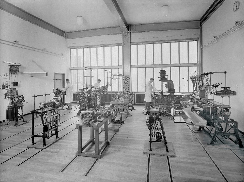 ETH-BIB-Zürich, ETH Zürich, Textilmaschinenlaboratorium, Institut für Textilmaschinenbau und Textilindustrie-Ans 01429-F