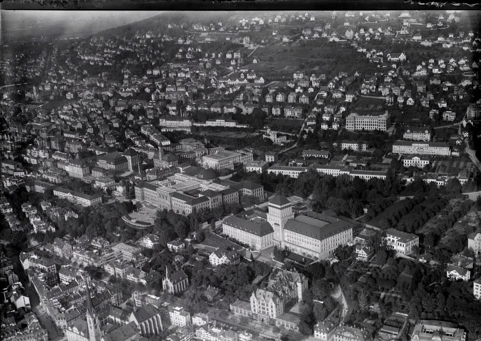 ETH-BIB-Zürich, ETH Zürich, Universität aus 250 m-Inlandflüge-LBS MH01-005004