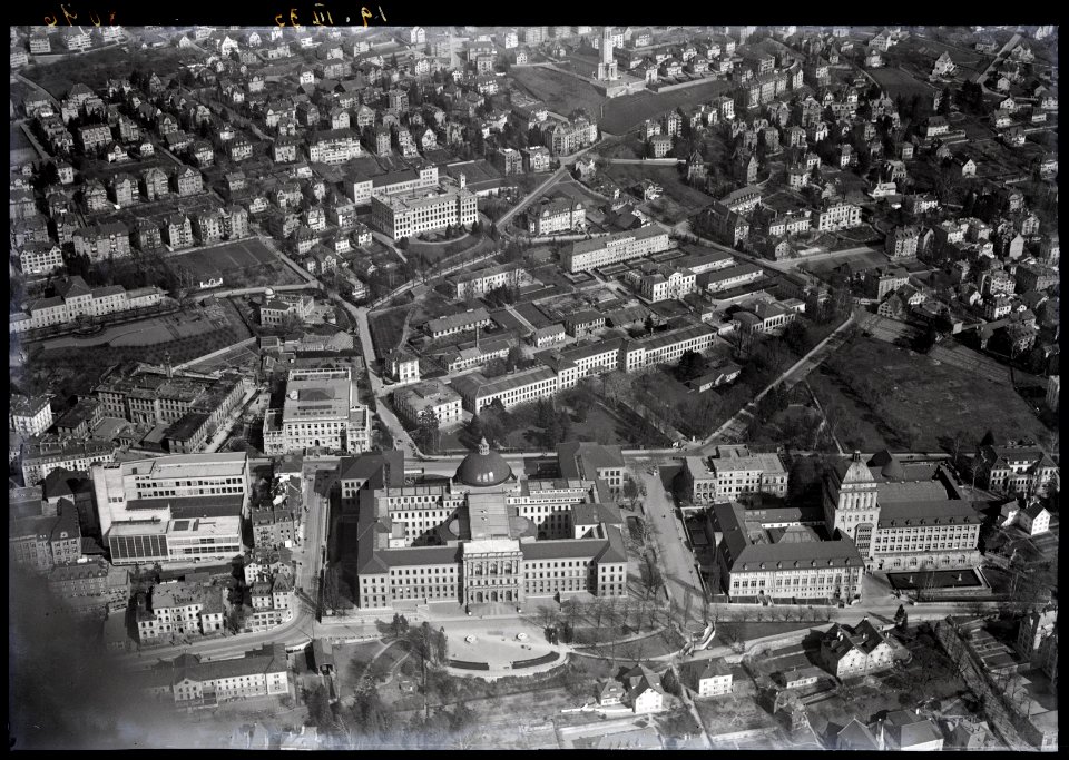 ETH-BIB-Zürich, ETH Zürich, Universität, Universitätsspital-Inlandflüge-LBS MH01-008096