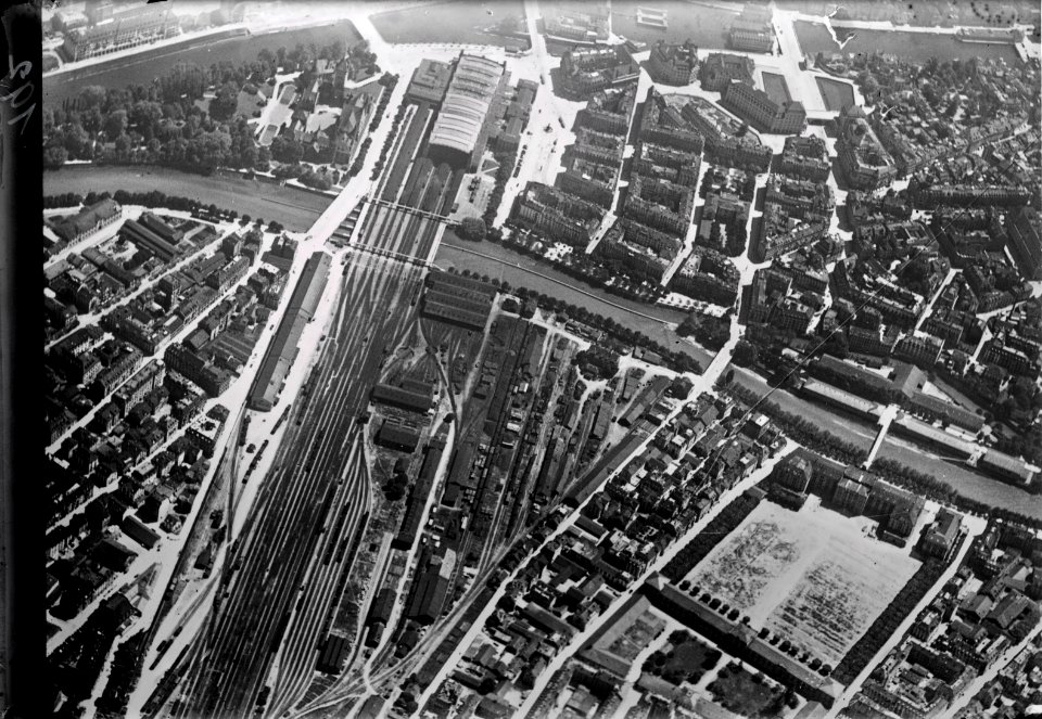 ETH-BIB-Zürich, Hauptbahnhof, Kaserne-Inlandflüge-LBS MH01-000192