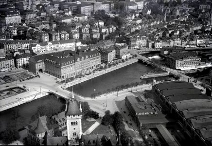 ETH-BIB-Zürich, Kaspar-Escher-Haus, Walchebrücke, Central v. W. aus 80 m-Inlandflüge-LBS MH01-006005