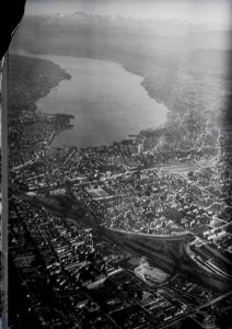 ETH-BIB-Zürich, Übersicht, Zürichsee, Glarneralpen v. N. W. aus 1100 m-Inlandflüge-LBS MH01-005899