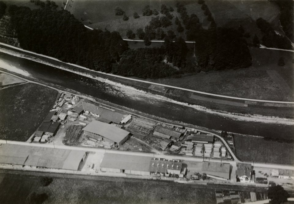 ETH-BIB-Zürich-Leimbach, Werkplatz der Firma Locher, Allmendstrasse-Inlandflüge-LBS MH03-1435