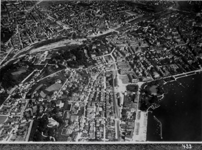 ETH-BIB-Zürich-Enge, Sihlquartier aus 1000 m-Inlandflüge-LBS MH01-000499