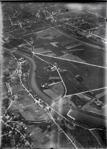 ETH-BIB-Zürich-Höngg, Zürich-Altstetten, Felder aus 1000 m-Inlandflüge-LBS MH01-000511