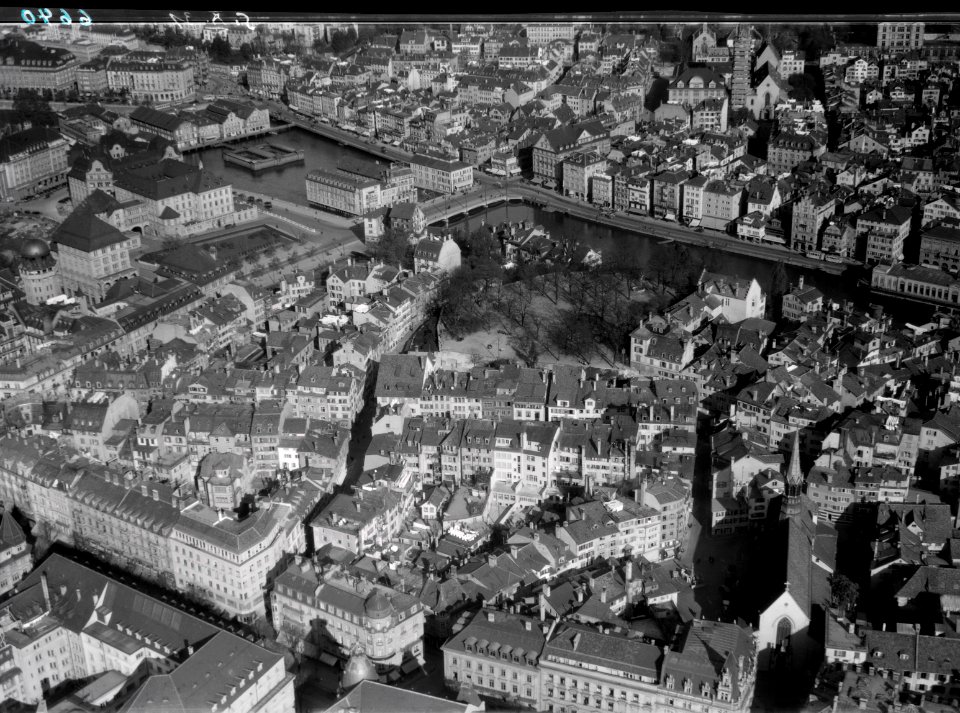 ETH-BIB-Zürich-Lindenhof, Rennweg aus 200 m-Inlandflüge-LBS MH01-006640