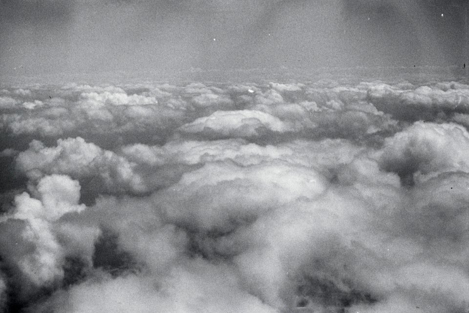 ETH-BIB-Über den Wolken zwischen Zürich und Biarritz-Weitere-LBS MH02-23-0041