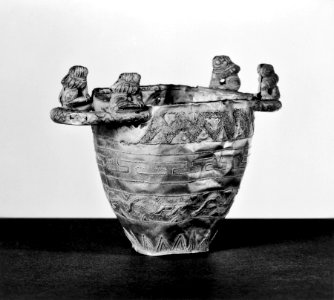 Etruscan - Bowl with Pulviscolo Granulation - Walters 57372