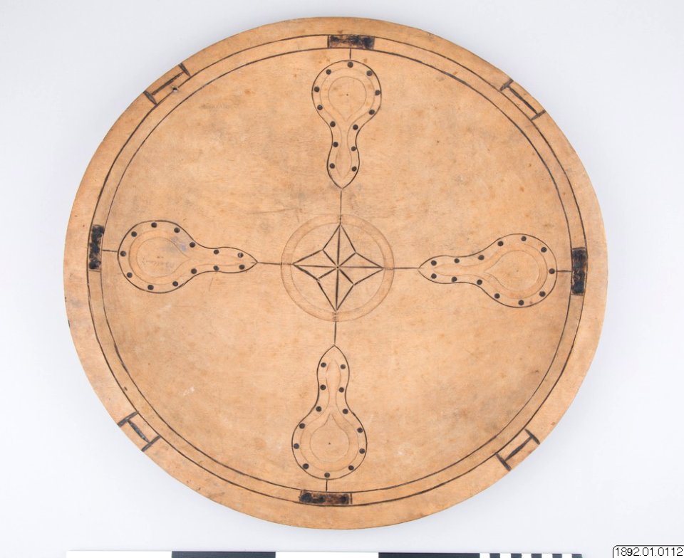 Etnografiska Museet - Fat för majskastning (1892.01.0112)