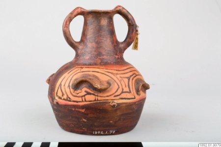 Etnografiska Museet - Lerkärl av brunt gods (1892.01.0079)