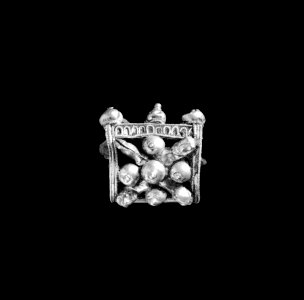 Etruscan - Baule Earring - Walters 57412