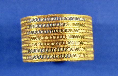 Etruscan - Bracelet with Open Rows of Looped Wire - Walters 57395 photo