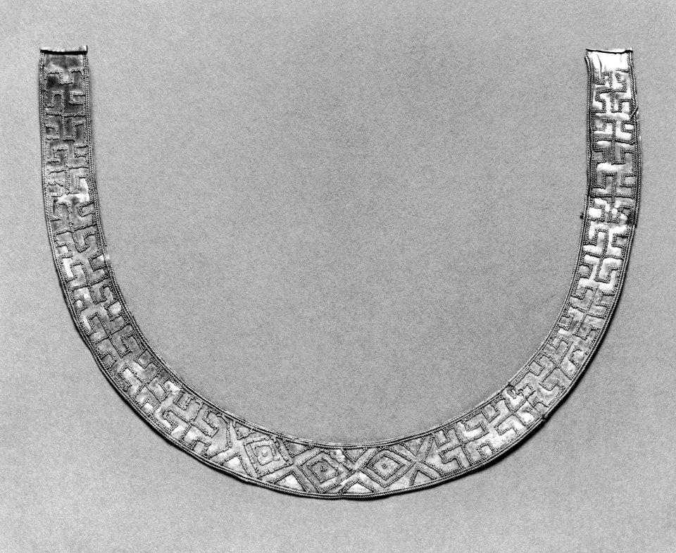 Etruscan - Gold Breast Plaque for a Garment - Walters 57409