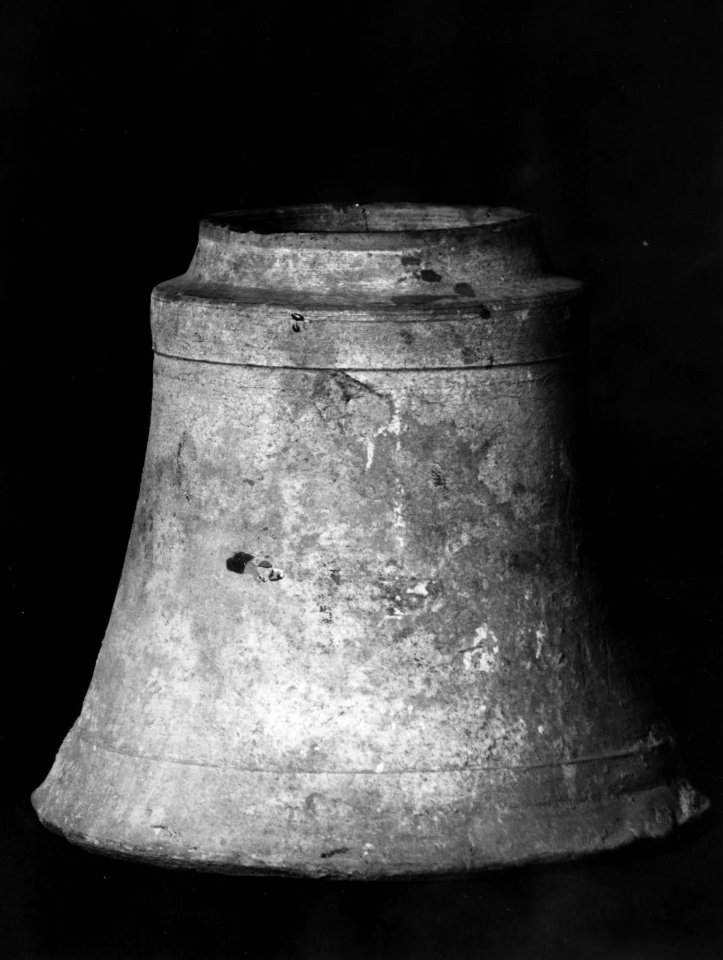 Etruscan - Vase in the Shape of a Bell - Walters 48131