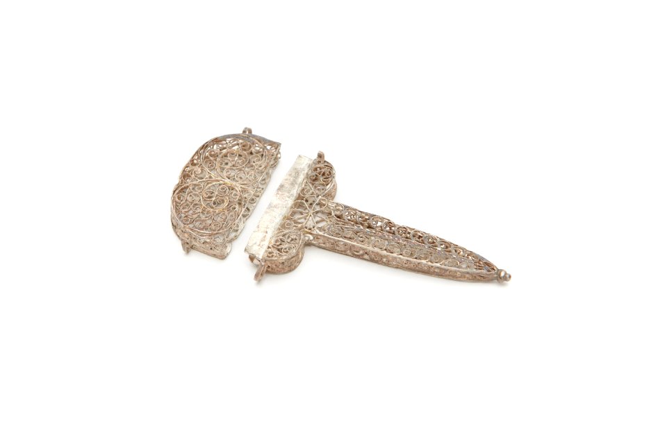 Etui för sax, helt av silverfiligran - Skoklosters slott - 92315