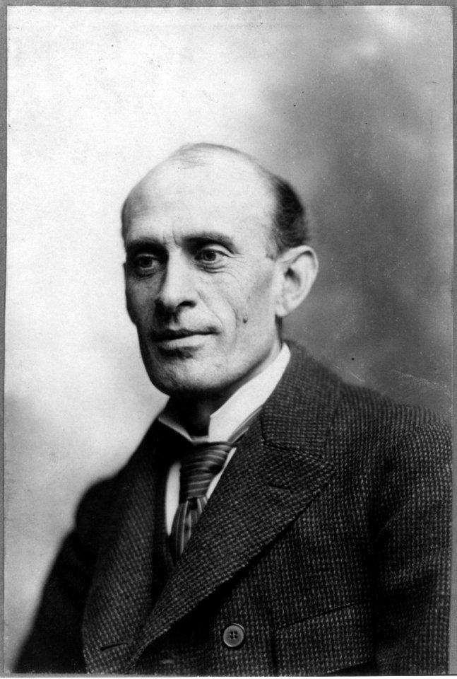Eugene Field, 1850-1895, head-and-shoulders portrait, facing left LCCN2005680068