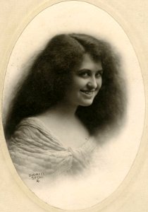 Eugenie Ormonde, stage actress and singer (SAYRE 7543)