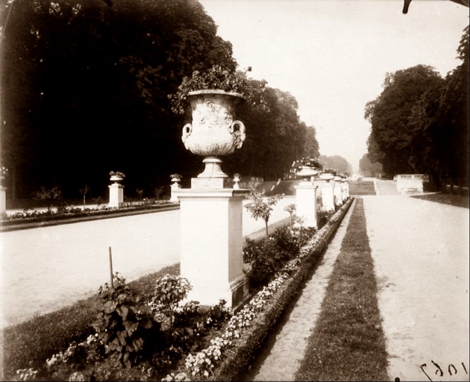 Eugène Atget - Saint Cloud - Google Art Project
