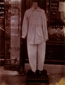 Eugène Atget, Avenue des Gobelins, 1927