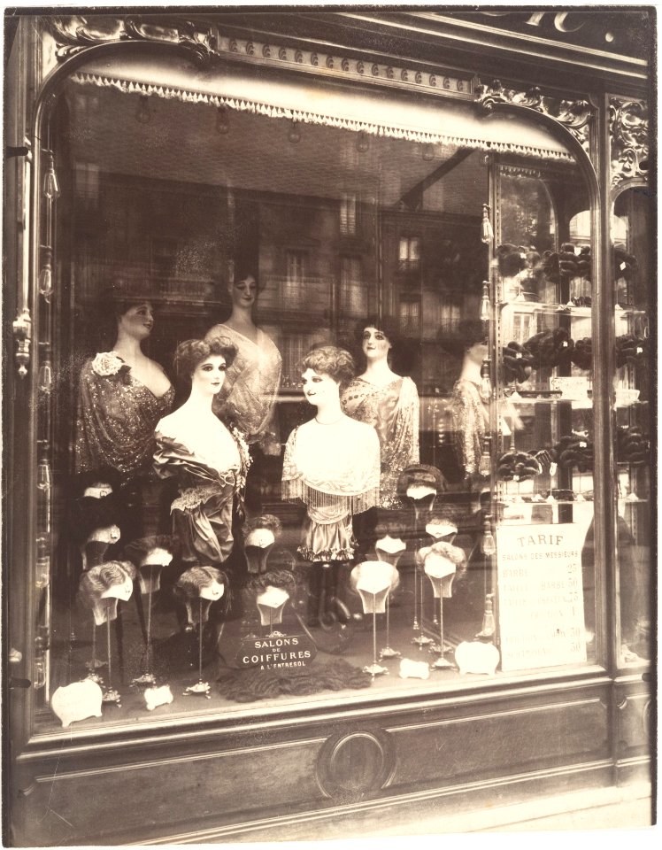 Eugène Atget, Boulevard de Strasbourg, 1910