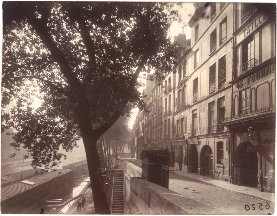 Eugène Atget, Quai d'Anjou, 6h du matin, 1924