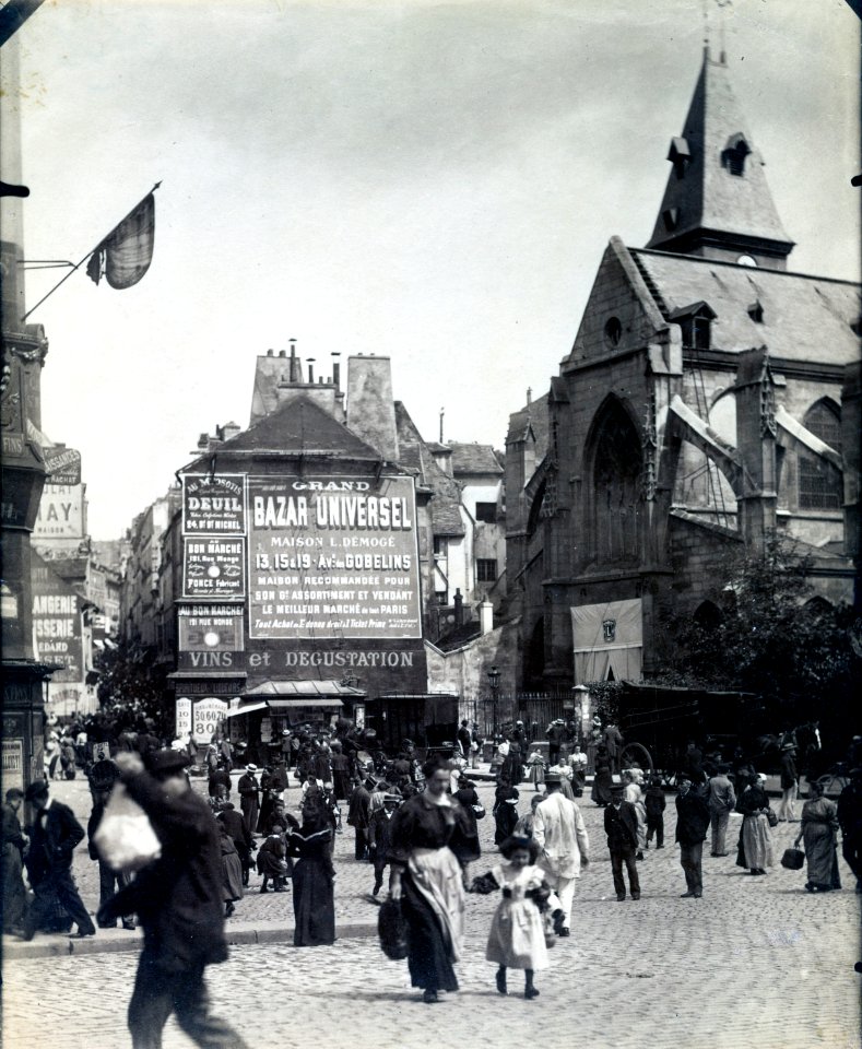 Eugène Atget, Place Saint-Médard - Getty Museum-bw crop