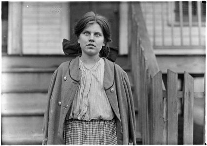 Eunice Hadwin, spinner in King Mill. Earns 75 (cents) to $1 a day. Been in mill work 5 years. Augusta, Ga. - NARA - 523160