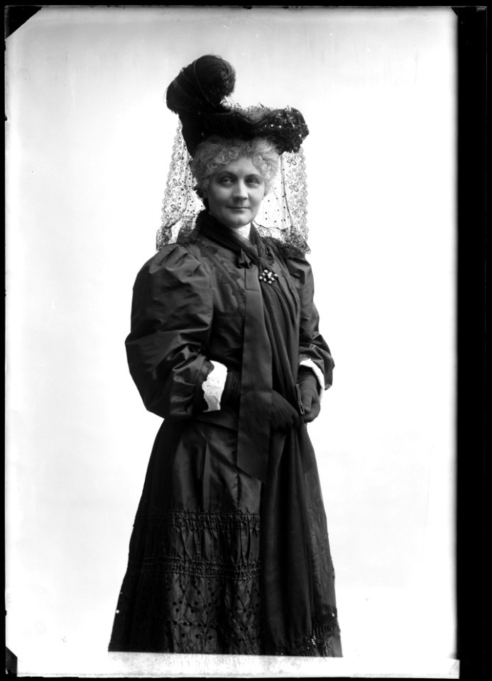 Eva Svensson in Två gånger två är fem at Vasateatern 1907 - SMV - NS150