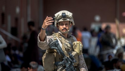 Evacuation at Hamid Karzai International Airport 6798574