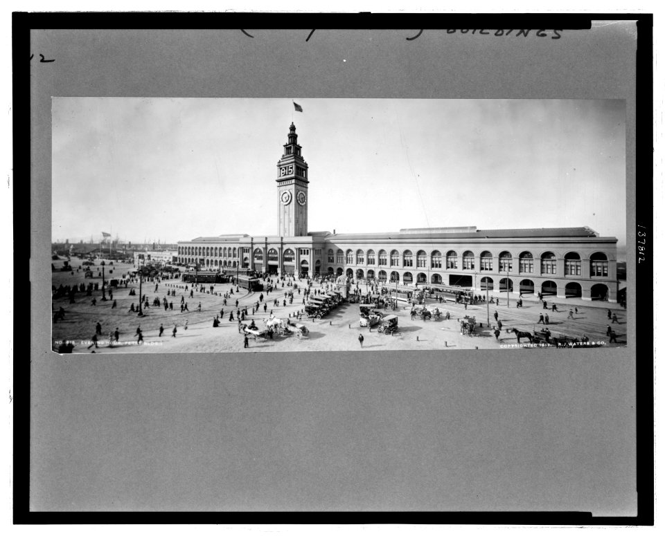 Evening hour, Ferry Bldg. LCCN2008678837