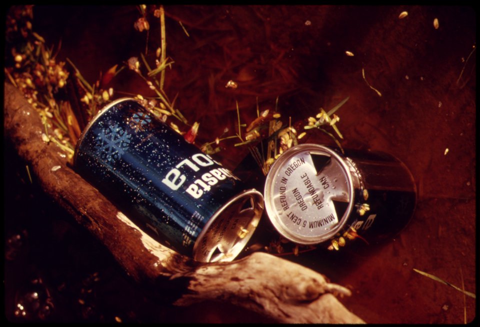 Even-the-prospect-of-a-five-cent-refund-per-throwaway-aluminum-can-in-oregon-has-not-stopped-littering-entirely-the-state-was-the-first-to-enact-a-law-making-all-cans-and-bottles-returnable-for-a-deposit-051973 4271686355 o