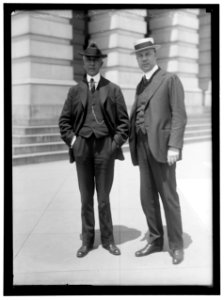 EVERSMAN, JOHN. NEWSPAPERMAN. RIGHT, WITH BASCOM SLEMP LCCN2016865275