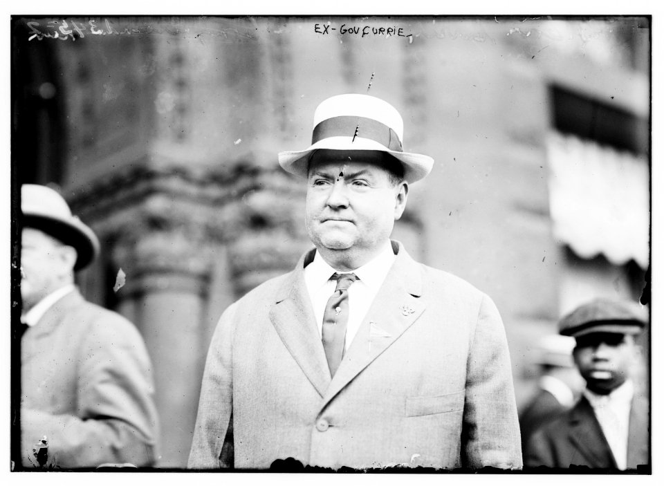 Ex-Gov. Currie LCCN2014687174
