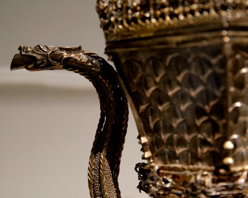 Ewer cathedral of Trogir n02