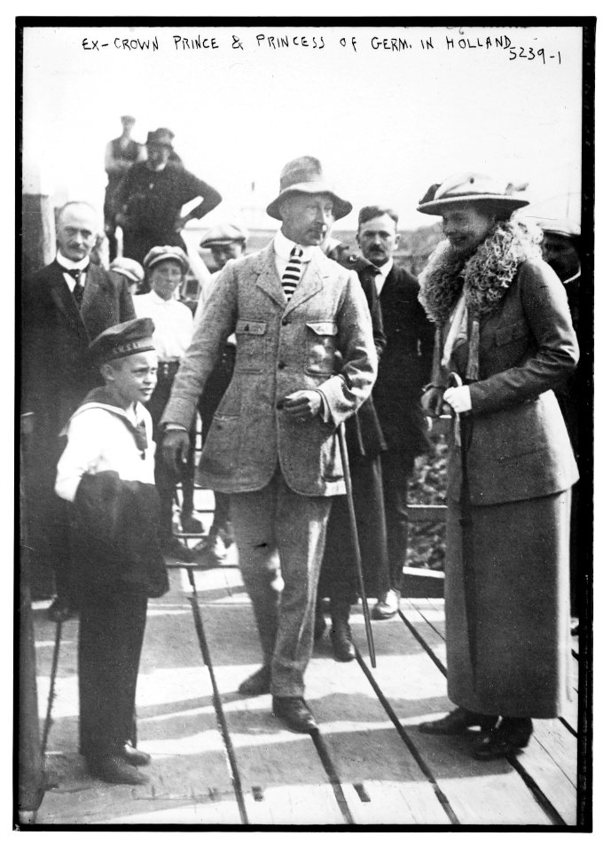 Ex-Crown Prince & Princess of Germ. (i.e. Germany) in Holland LCCN2014710947