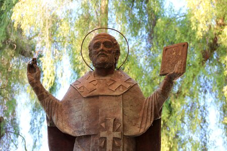 St nicholas figure sprituell