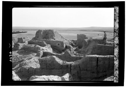 Excavations. Wady Ghazzeh (south of Gaza). Wady Ghazzeh mounds. Excavated section looking toward the open valley and the sea LOC matpc.15679