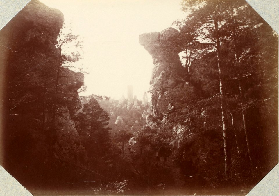 Excursion dans la région des Causses (1892).f55.Gorges de la Jonte, porte des Obélisques (Cirque de Madas)
