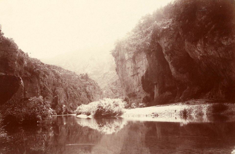 Excursion dans la région des Causses (1892).f17.cropped.Gorges du Tarn, Détroits