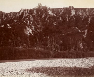 Excursion dans la région des Causses (1892).f26.cropped.Gorges du Tarn, les Baumes Chaudes