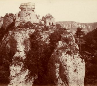 Excursion dans la région des Causses (1892).f53.cropped.Gorges de la Jonte, St. Michel sur la Jonte