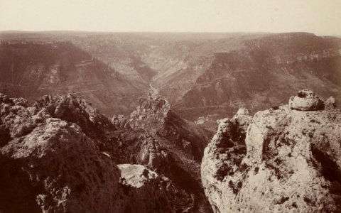 Excursion dans la région des Causses (1892).f61.cropped.Gorges de la Jonte, excursion au-dessus des falaises du Rozier-Peyreleau