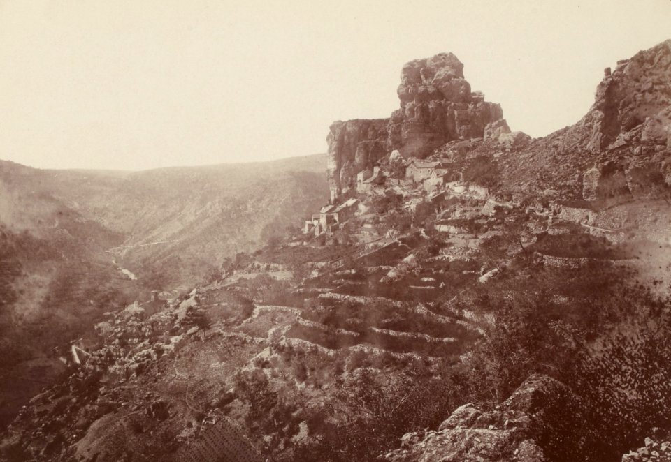 Excursion dans la région des Causses (1892).f63.cropped.Gorges de la Jonte, Capeluc