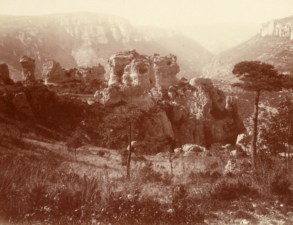 Excursion dans la région des Causses (1892).f68.cropped.Montpellier-le-Vieux, Château-Gaillard