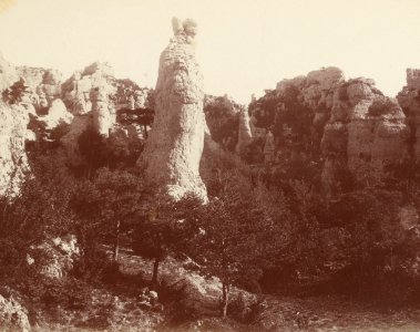 Excursion dans la région des Causses (1892).f70.cropped.Montpellier-le-Vieux, La Nonne