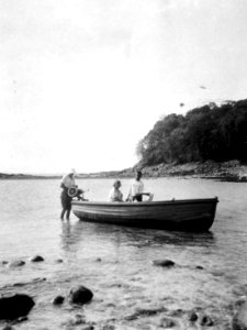 Expeditionens motobåt från Abrahamssons varv i Majorna - SMVK - 004158
