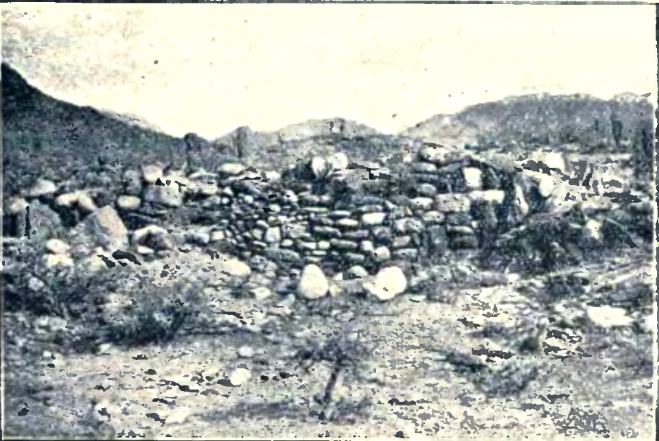 Exploraciones arqueológicas en la ciudad prehistórica de La Paya (page 45 crop) Fig 19