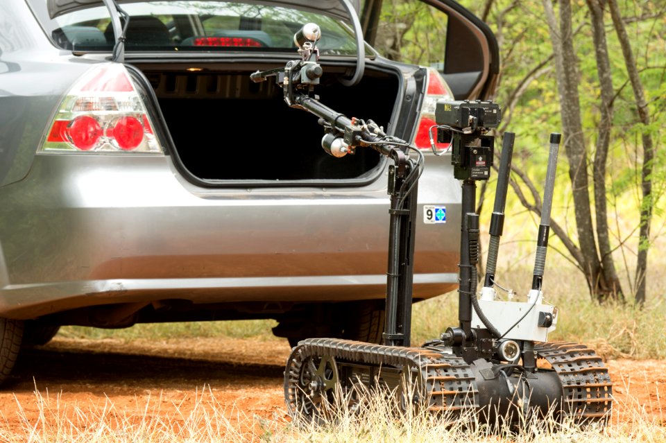 Explosive Ordnance Disposal Exercise, RIMPAC 2014 140714-N-MF909-094