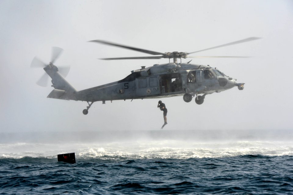 Explosive ordnance disposal training exercise 130320-N-TC437-298